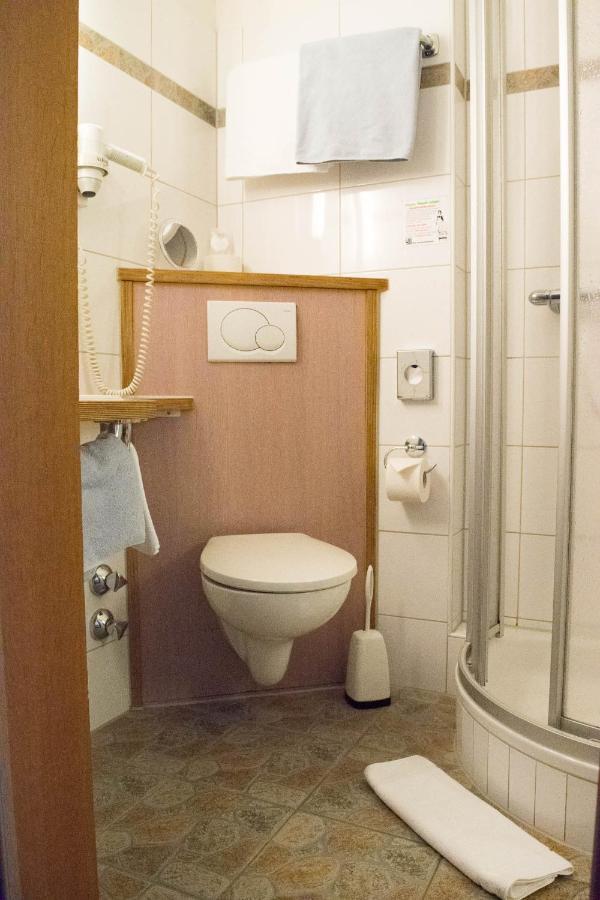 Hotel Postkutsche Dortmund Bagian luar foto